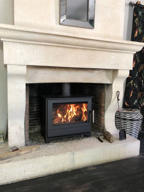 poele bois cheminee pres de apt dans le vaucluse