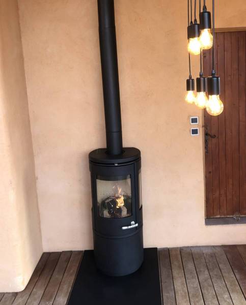 poele a bois tendance décoration pres de marseille