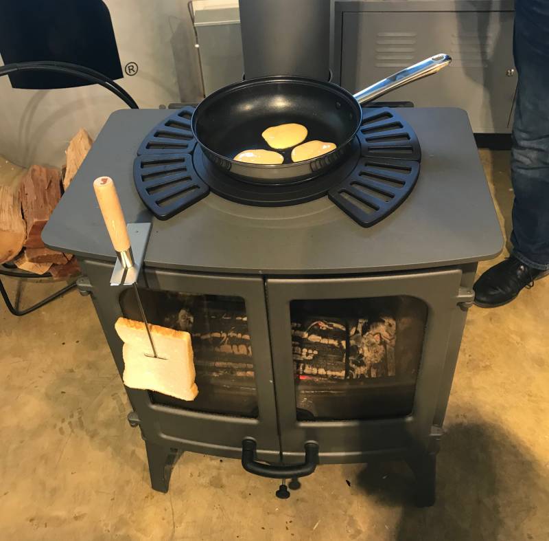 poele a bois cuisine authentique charnwood pres de bonnieux