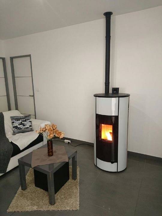 poele a granules moderne a proximite d aix en provence