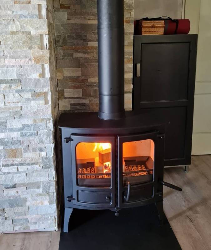 poele a bois esprit industriel pres de roquevaire