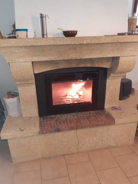 insert a bois cheminee pres d'eguilles