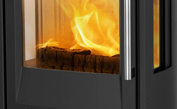 poele a bois termatech tt30G vitres laterales crc centre regional cheminée aix en provence
