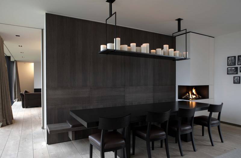 cheminee moderne design a gaz a proximite de peynier