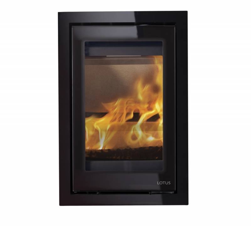 Insert à bois Lotus black magic H700 panoramique cheminee scandinave centre regional cheminee crc